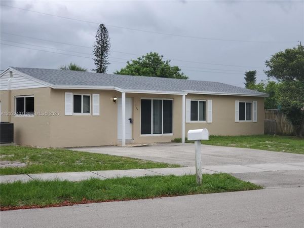 2124 SW 42nd Ter , Fort Lauderdale, FL 33317