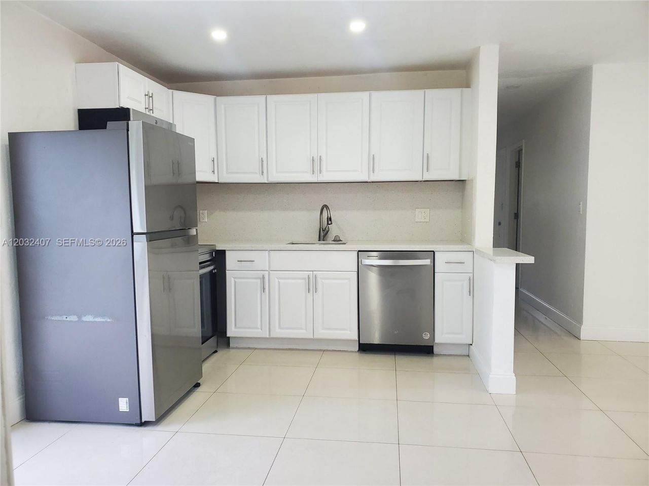 2124 SW 42nd Ter , Fort Lauderdale, FL 33317 Photo