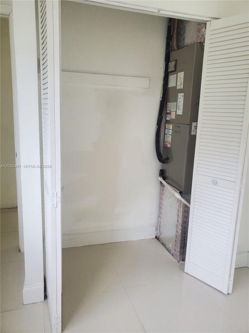 2124 SW 42nd Ter , Fort Lauderdale, FL 33317 Photo