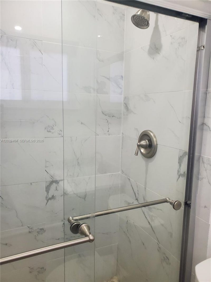 2124 SW 42nd Ter , Fort Lauderdale, FL 33317 Photo