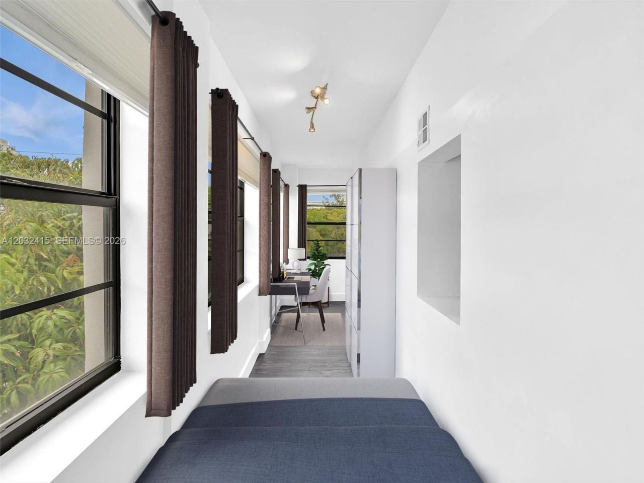 934 Michigan Ave , Unit 305, Miami Beach, FL 33139 Photo