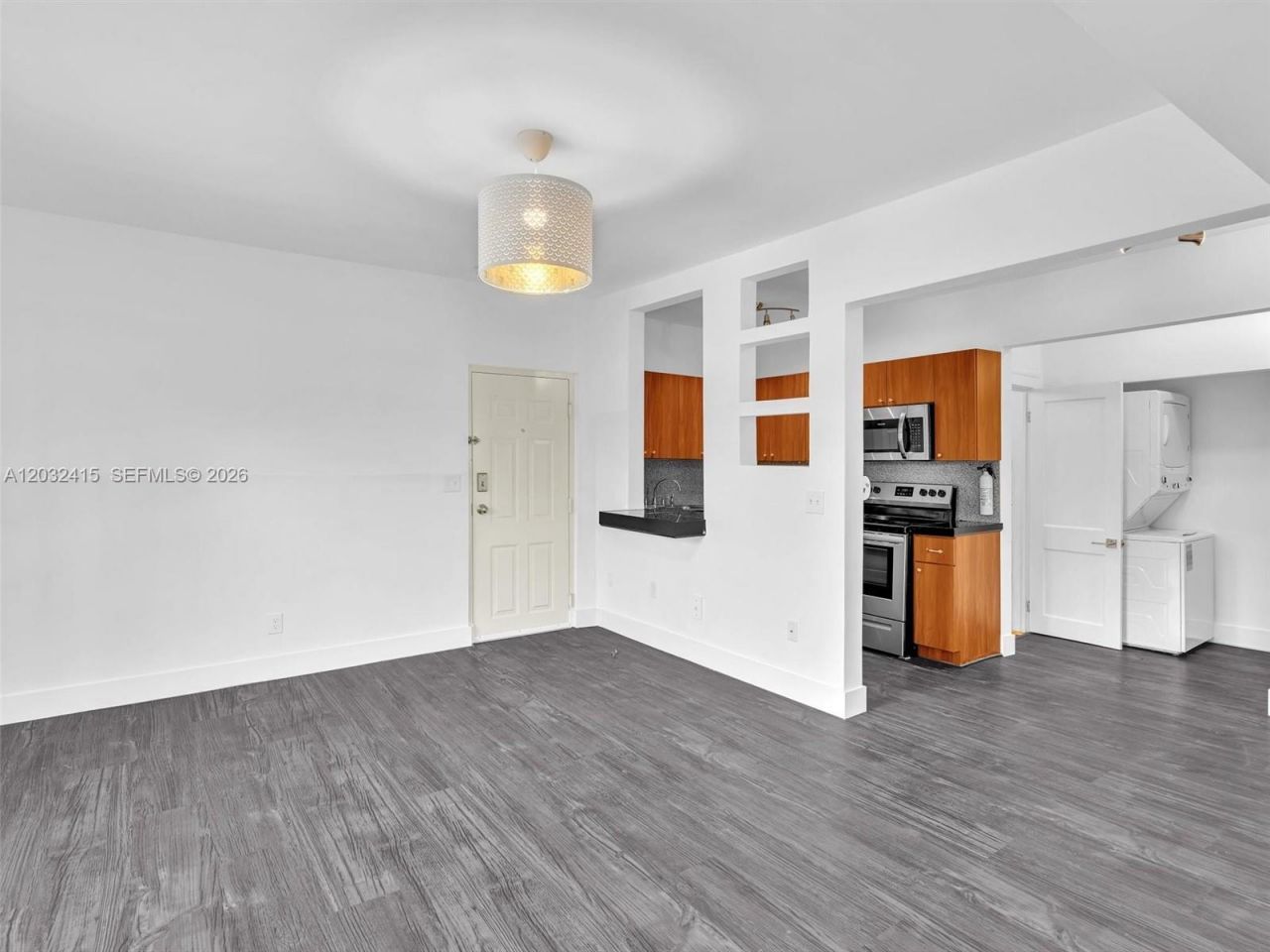 934 Michigan Ave , Unit 305, Miami Beach, FL 33139 Photo