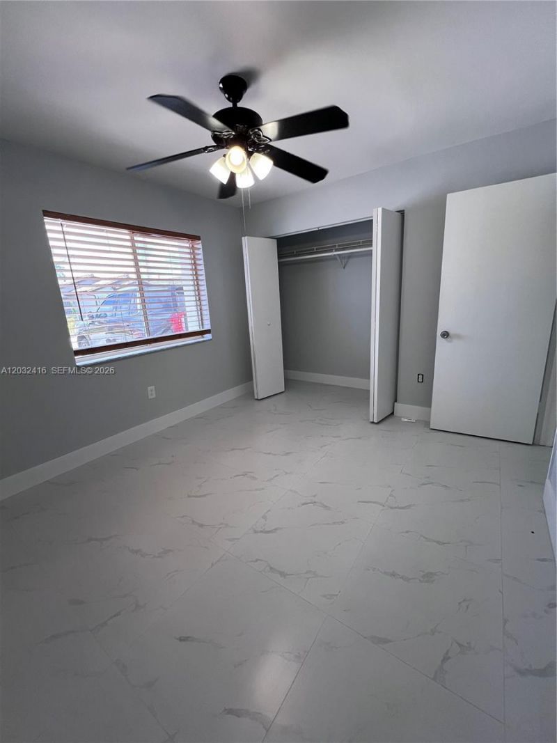 2834 W 75th Ter , Hialeah, FL 33018 Photo