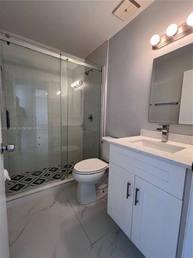 2834 W 75th Ter , Hialeah, FL 33018 Photo