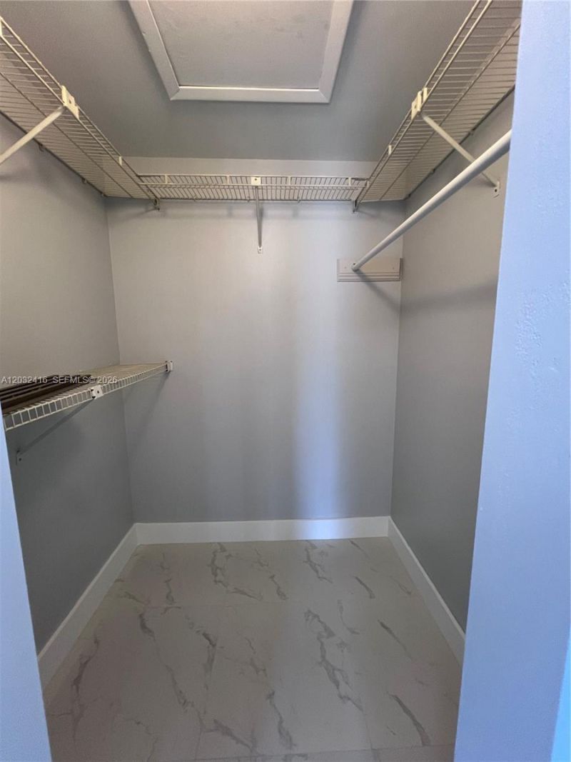 2834 W 75th Ter , Hialeah, FL 33018 Photo