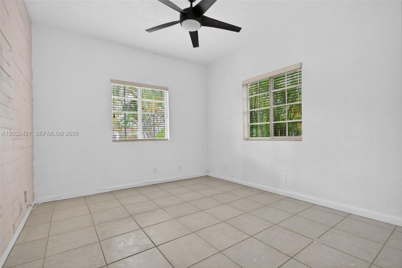 4902 Washington St , Unit 4, Hollywood, FL 33021 Photo