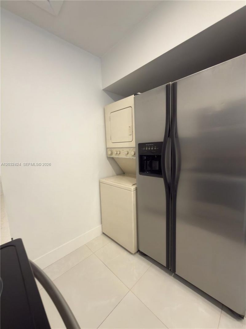 2500 W 67th Pl , Unit 21-26, Hialeah, FL 33016 Photo