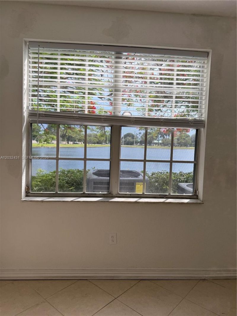 715 SW 148th Ave, Unit 611, Sunrise, FL 33325 Photo