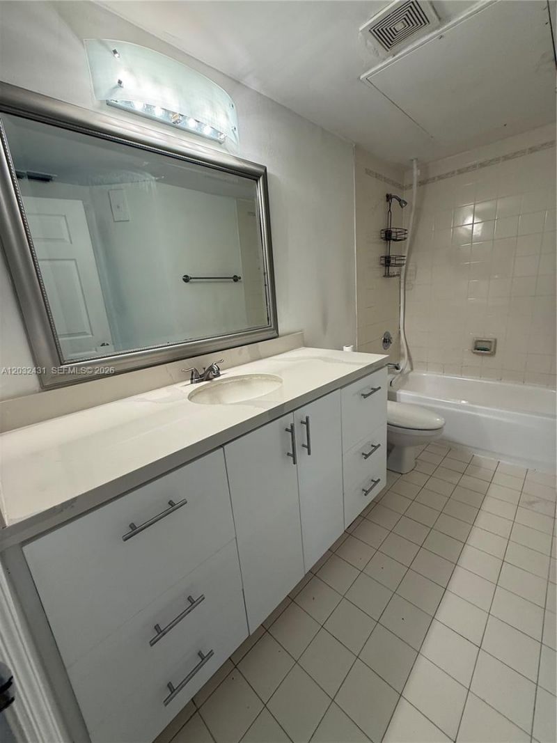 715 SW 148th Ave, Unit 611, Sunrise, FL 33325 Photo