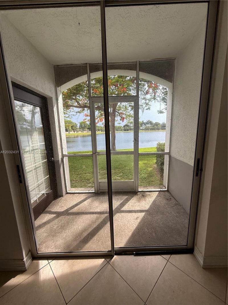 715 SW 148th Ave, Unit 611, Sunrise, FL 33325 Photo