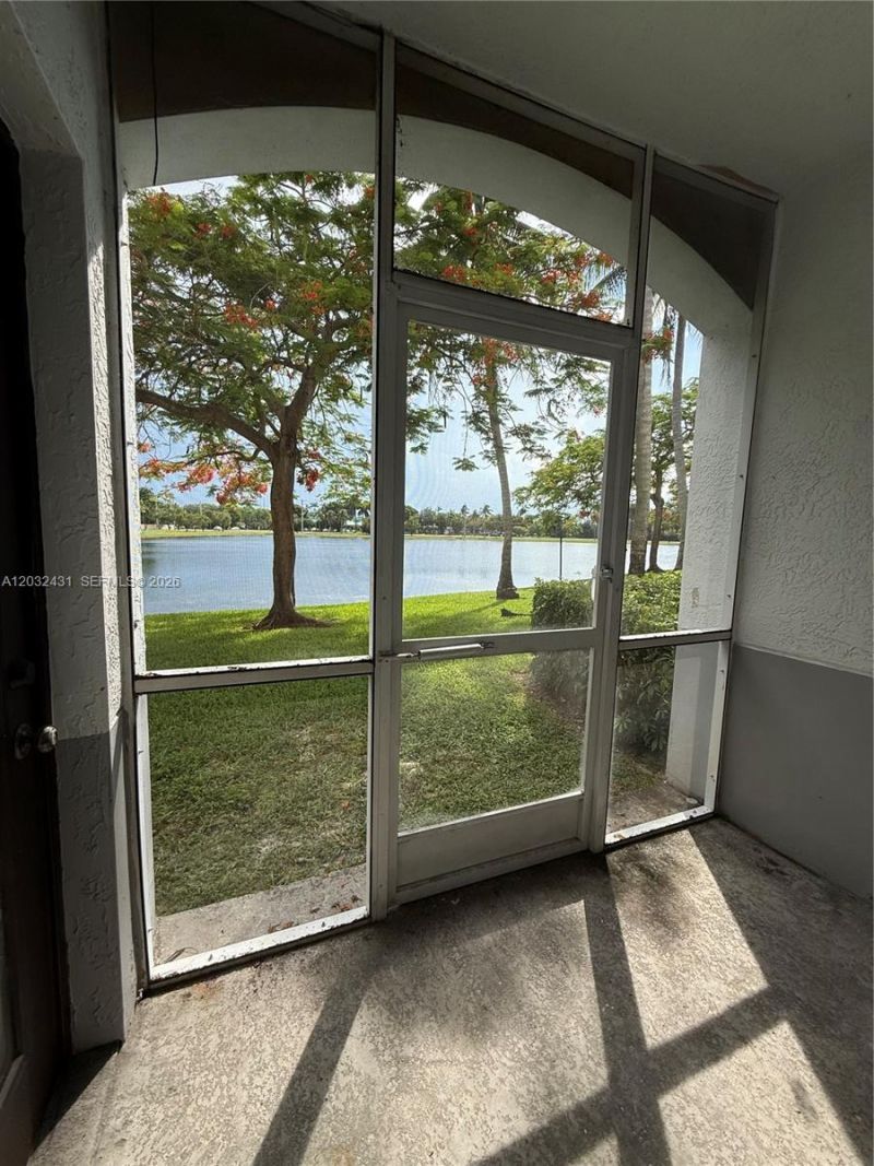 715 SW 148th Ave, Unit 611, Sunrise, FL 33325 Photo