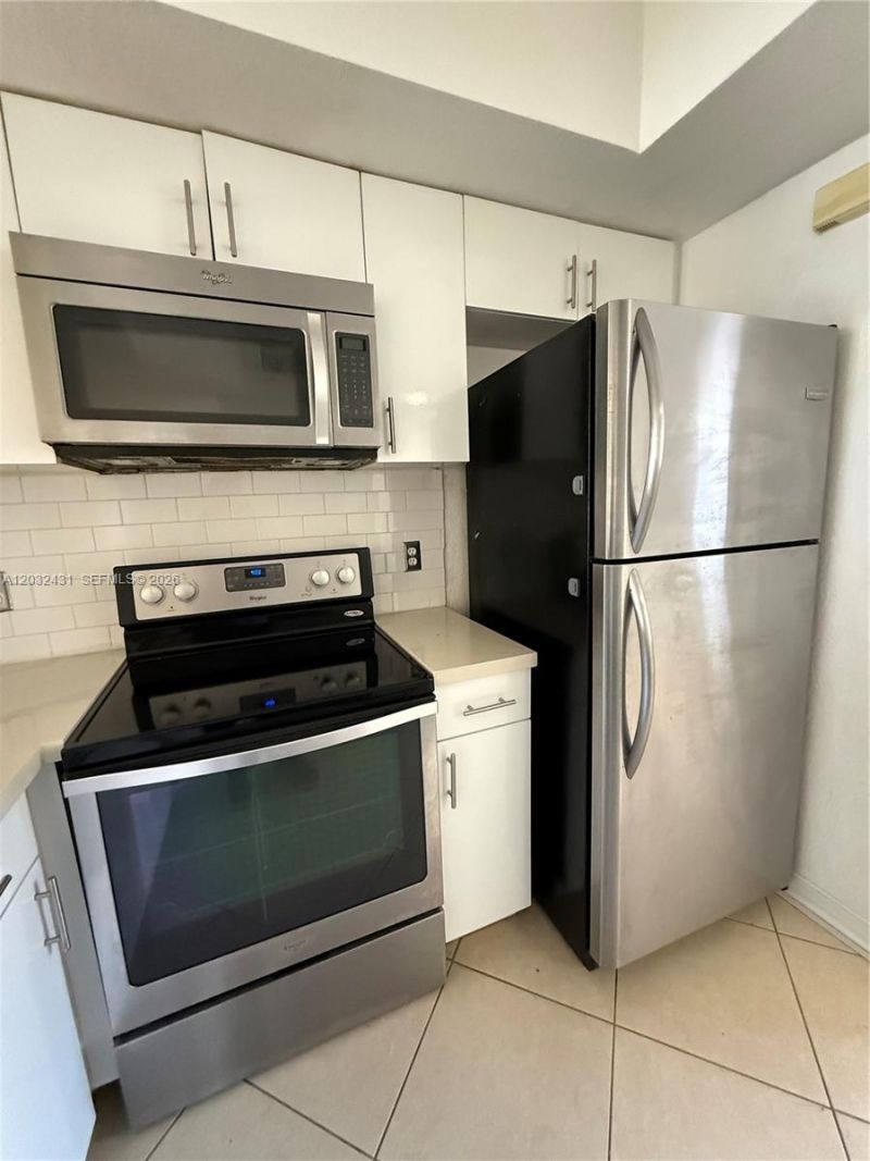 715 SW 148th Ave, Unit 611, Sunrise, FL 33325 Photo