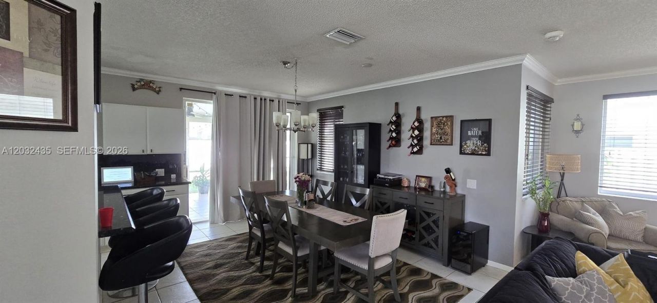 1643 Palermo Dr , Weston, FL 33327 Photo