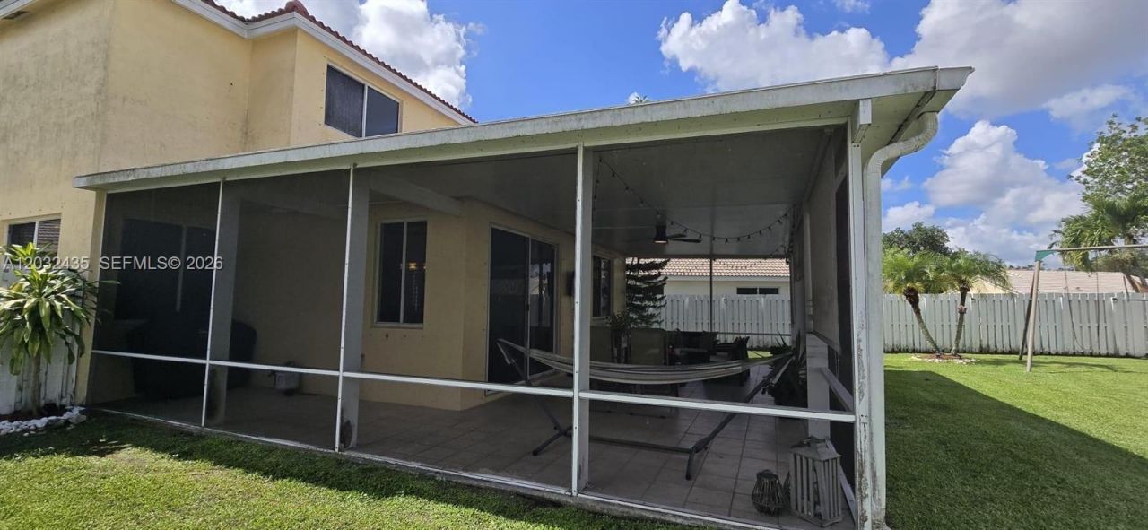 1643 Palermo Dr , Weston, FL 33327 Photo