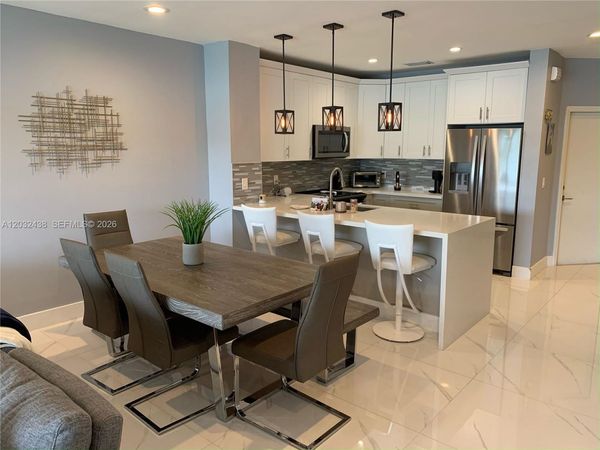 223 SW 120th Ave , Pembroke Pines, FL 33025