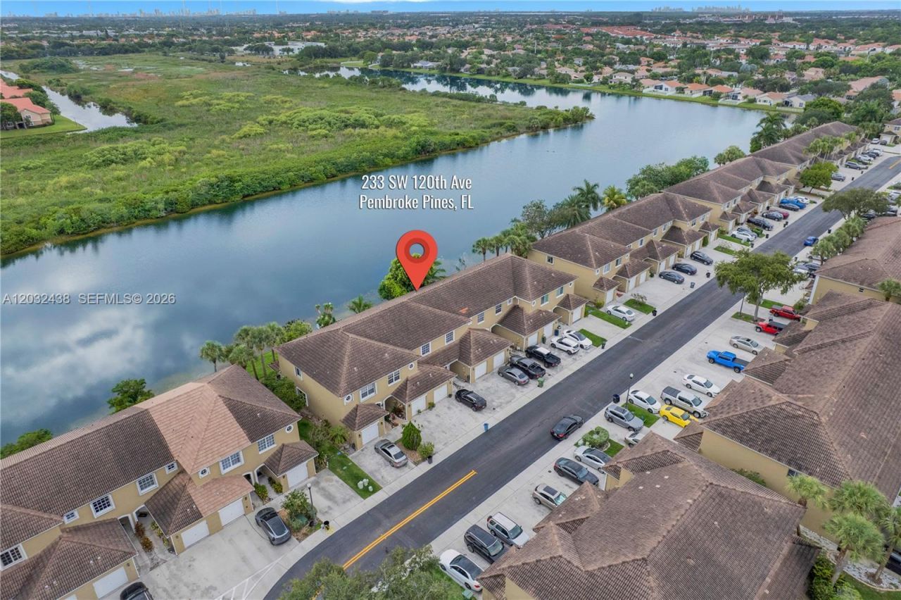 223 SW 120th Ave, Pembroke Pines, FL 33025 Photo