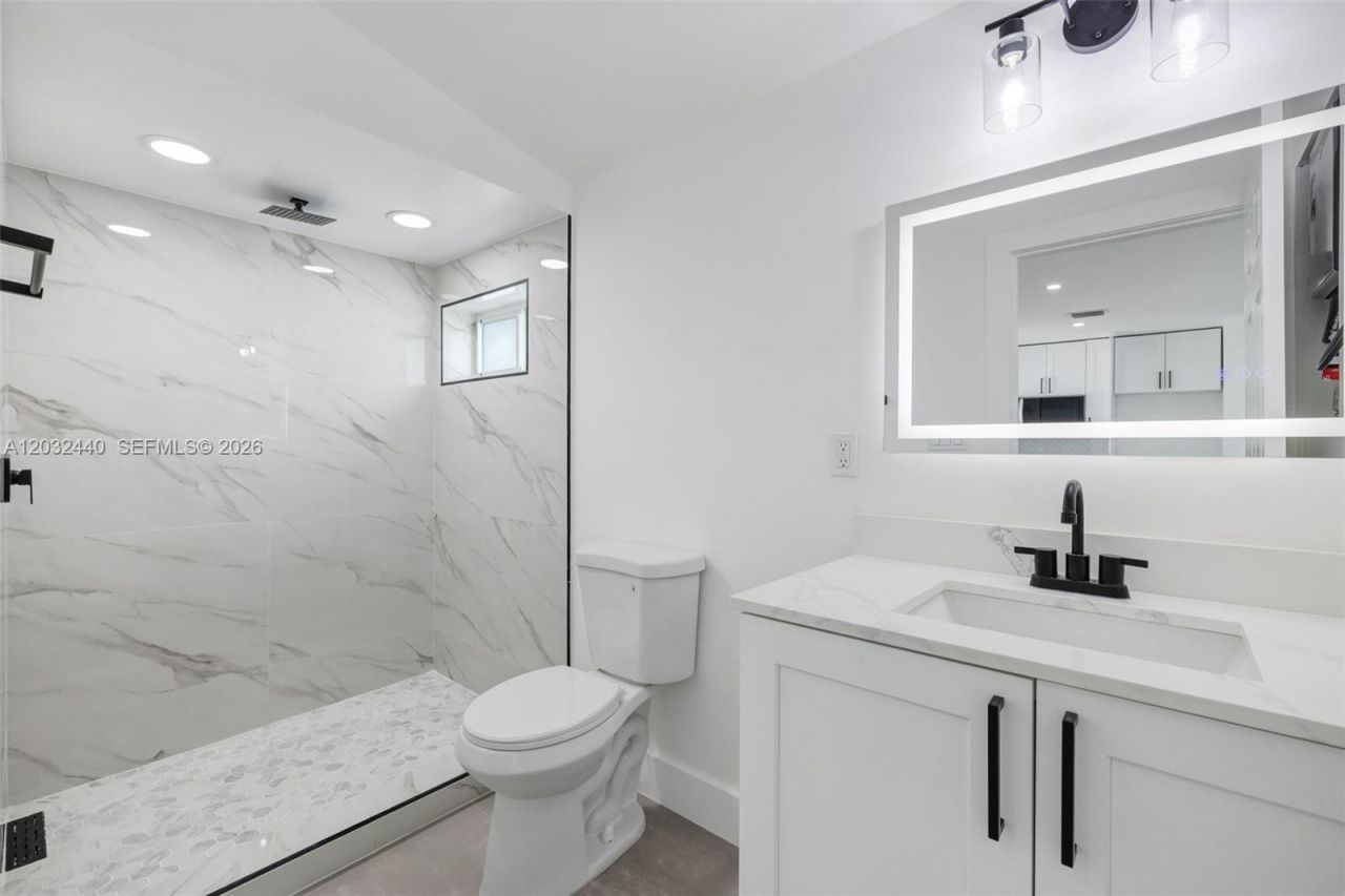 3260 NW 95th Ter, Miami, FL 33147 Photo