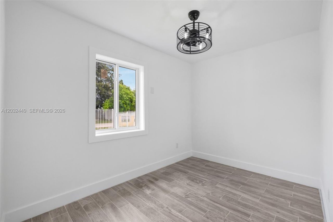 3260 NW 95th Ter, Miami, FL 33147 Photo