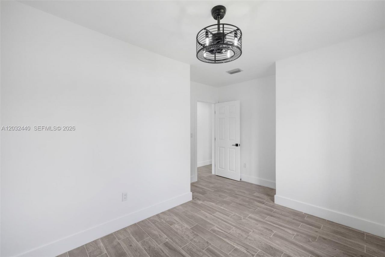 3260 NW 95th Ter, Miami, FL 33147 Photo