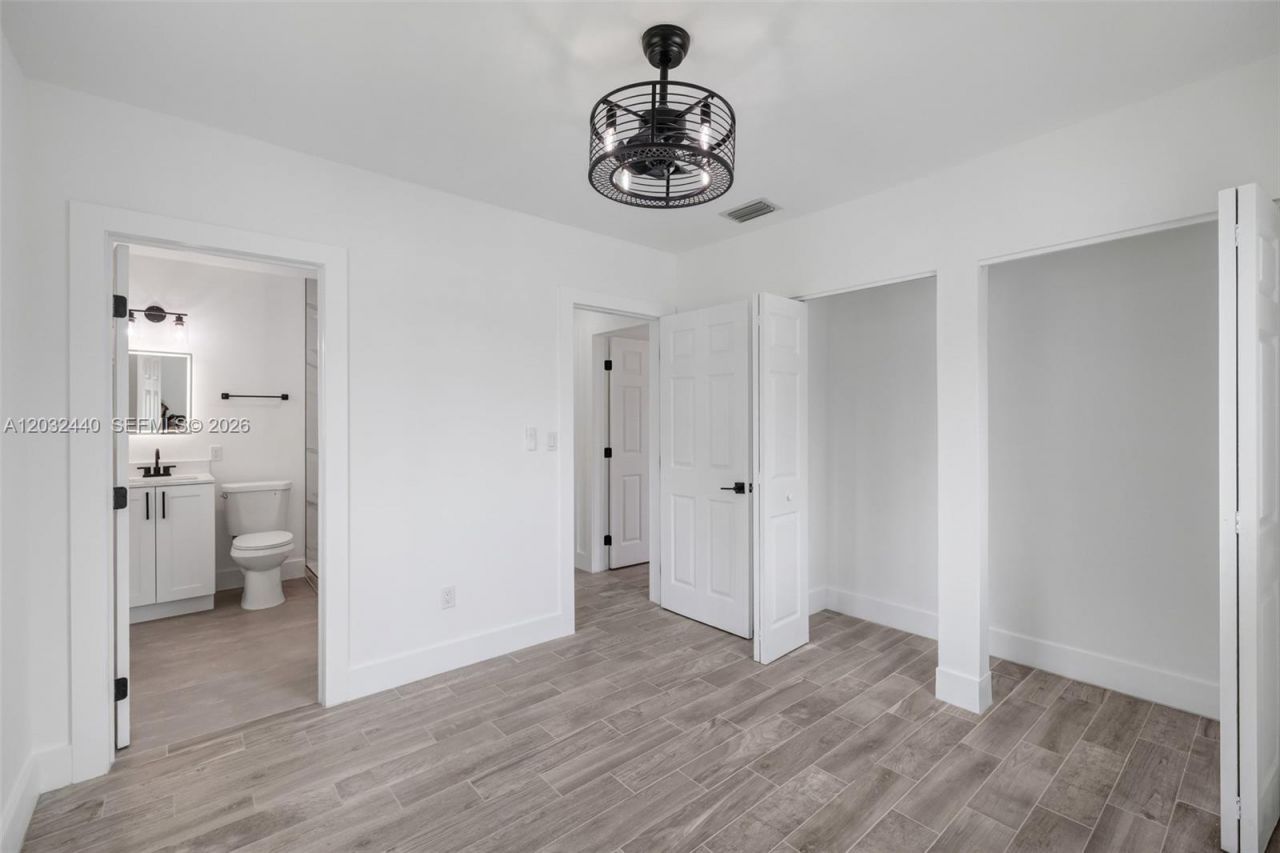 3260 NW 95th Ter, Miami, FL 33147 Photo