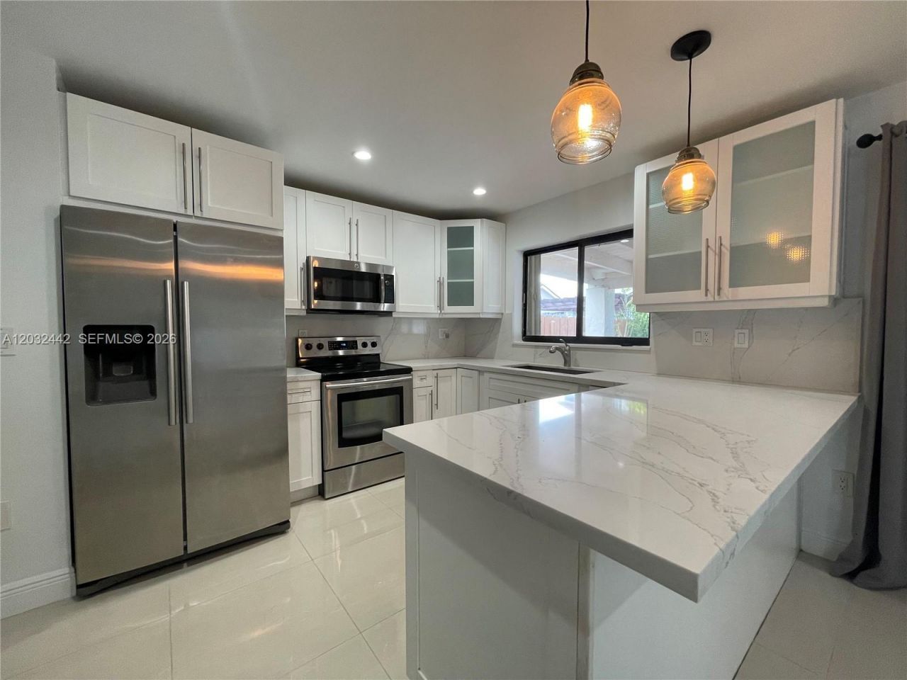 13355 NW 8th Ter , Miami, FL 33182 Photo