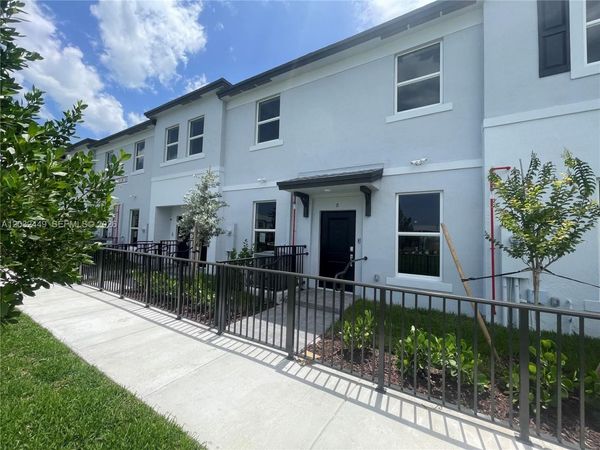 12460 SW 248 Street , Unit 8, Miami, FL 33032