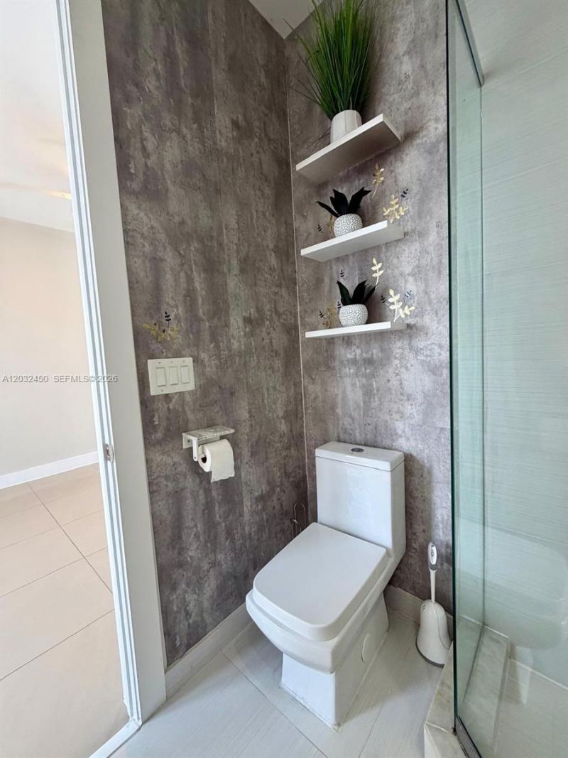 6440 NW 103rd Psge, Unit 6440, Doral, FL 33178 Photo