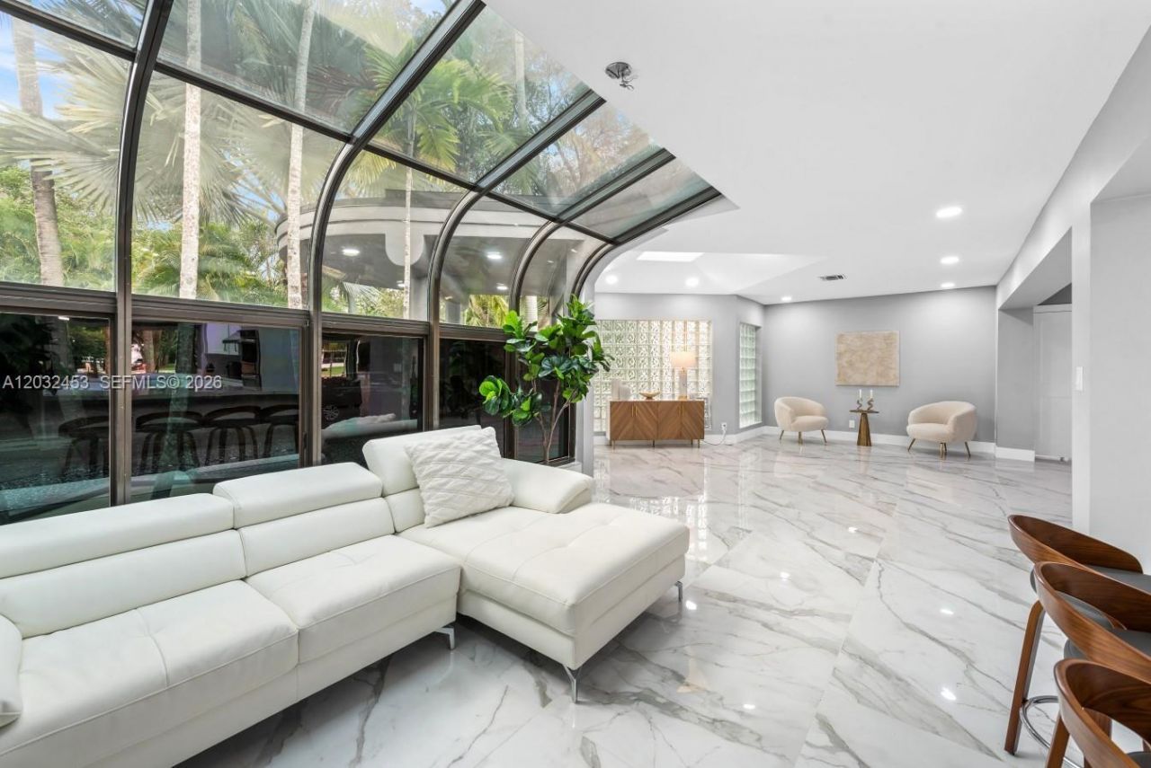 1030 SW 14th Ter, Fort Lauderdale, FL 33312 Photo