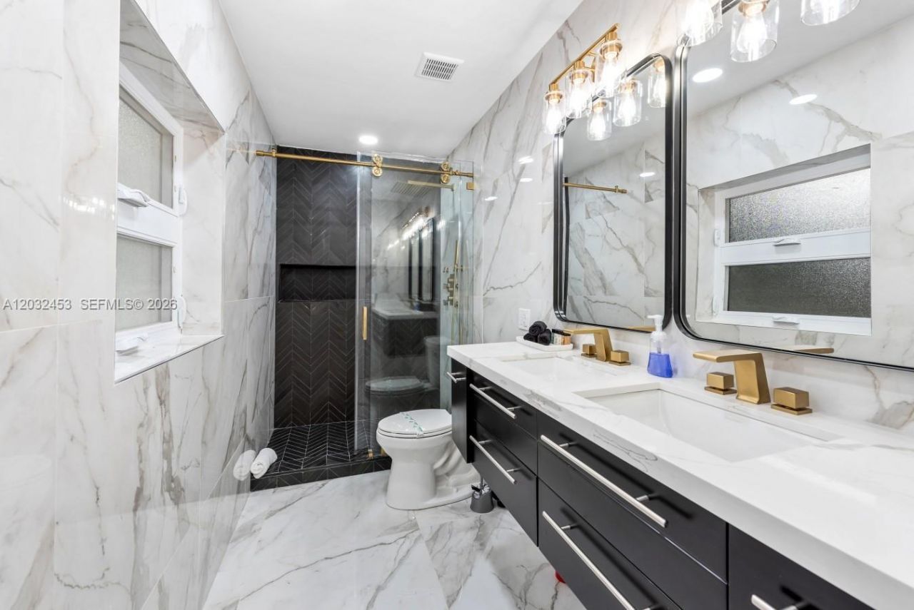 1030 SW 14th Ter, Fort Lauderdale, FL 33312 Photo