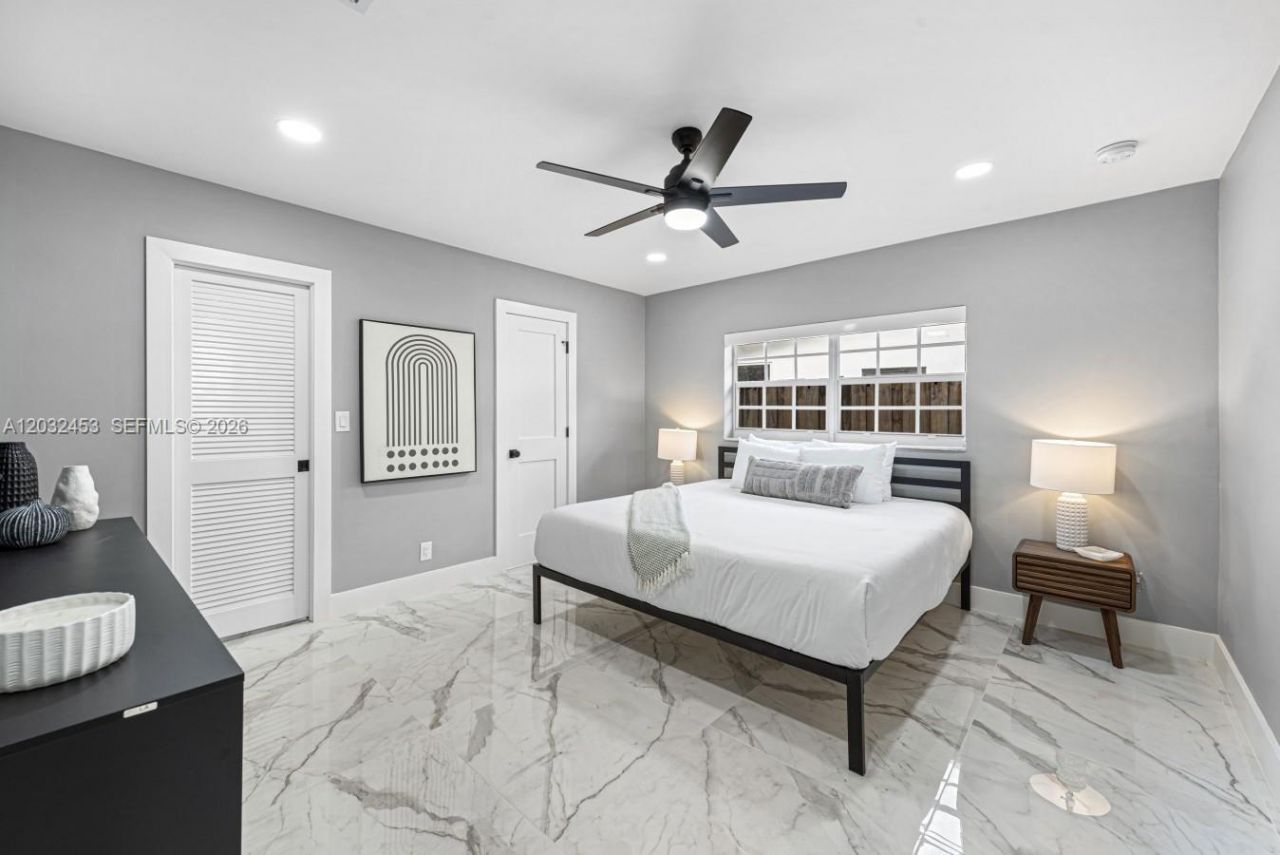 1030 SW 14th Ter, Fort Lauderdale, FL 33312 Photo
