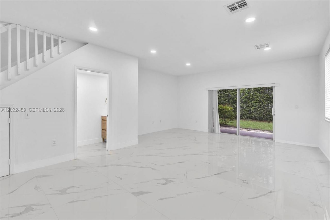 17337 NW 7th Ave , Unit 108, Miami Gardens, FL 33169 Photo