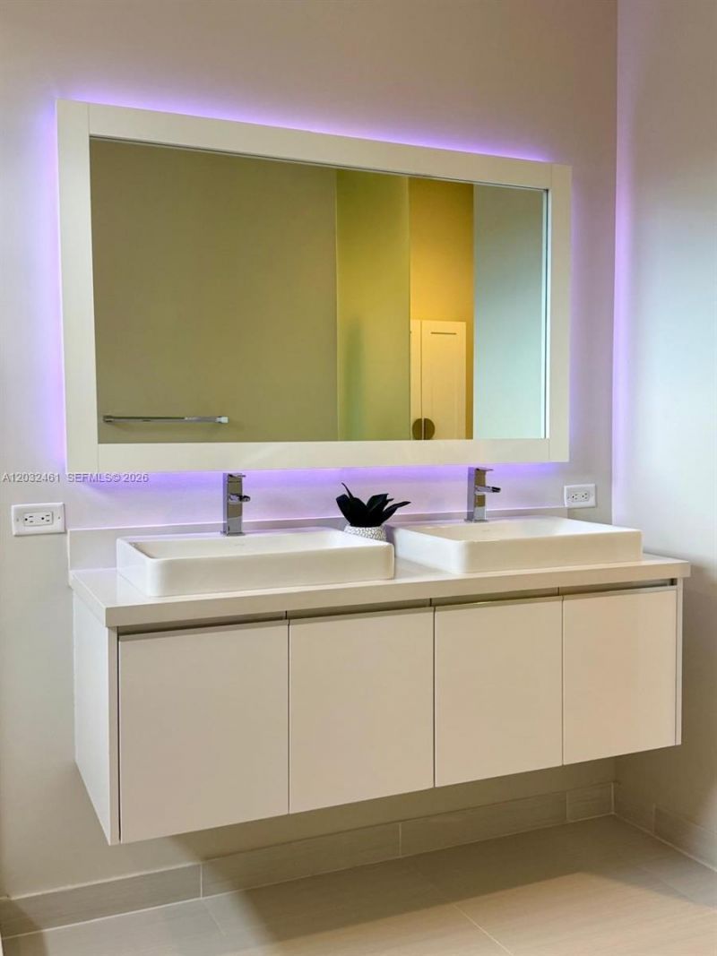 6440 NW 103rd Psge , Unit 6440, Doral, FL 33178 Photo