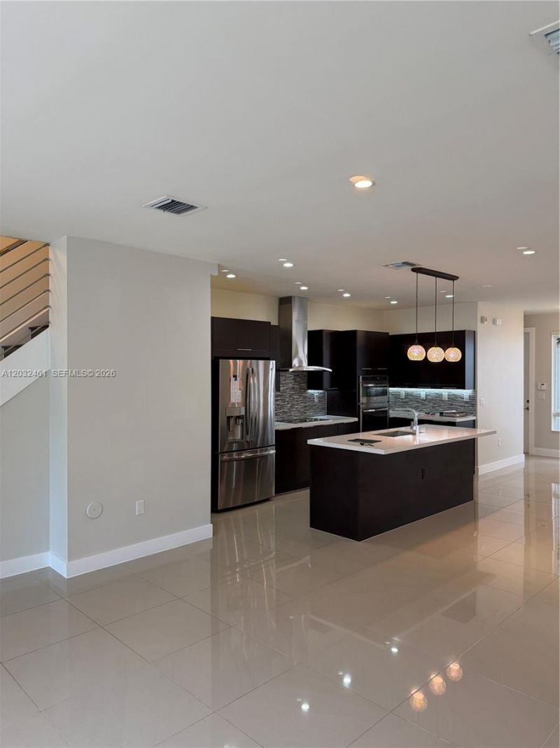 6440 NW 103rd Psge , Unit 6440, Doral, FL 33178 Photo