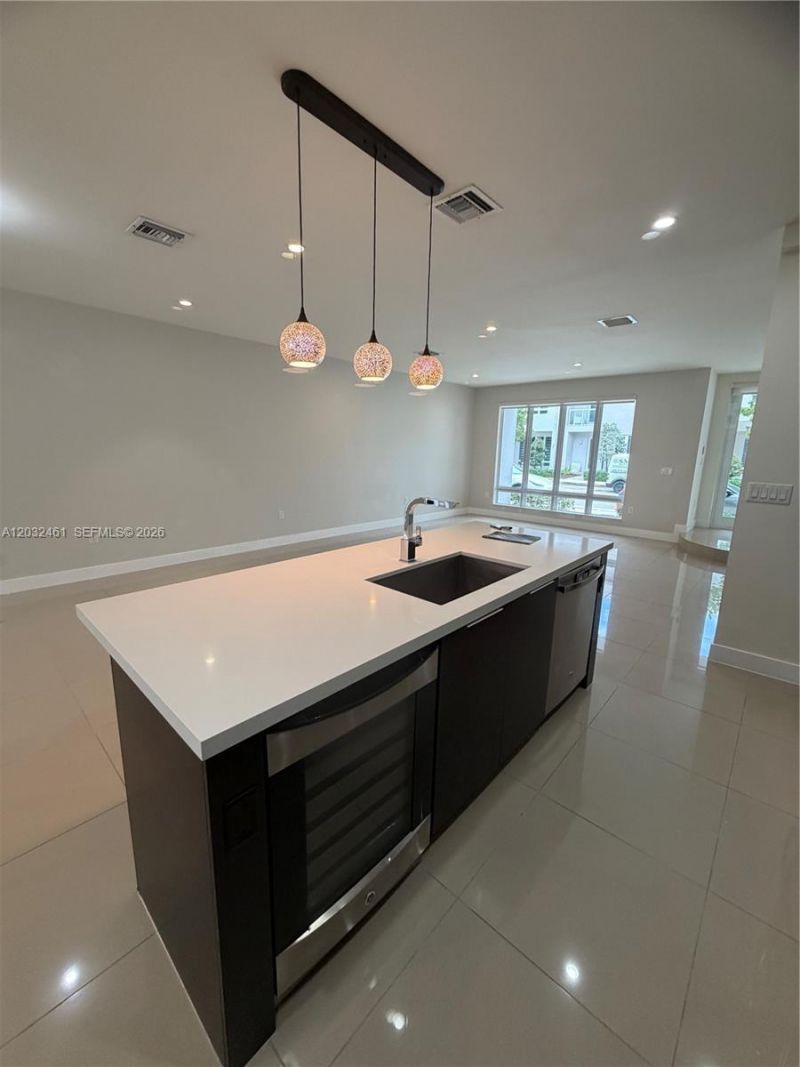 6440 NW 103rd Psge , Unit 6440, Doral, FL 33178 Photo