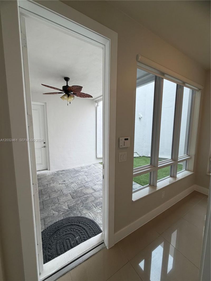 6440 NW 103rd Psge , Unit 6440, Doral, FL 33178 Photo