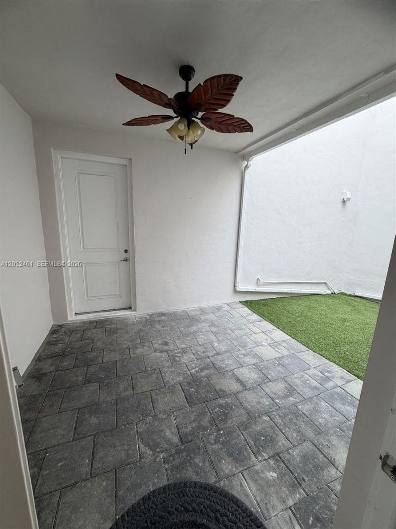 6440 NW 103rd Psge , Unit 6440, Doral, FL 33178 Photo