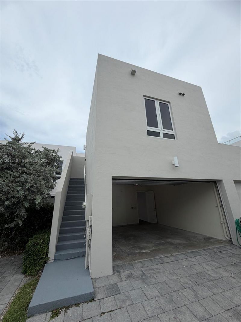 6440 NW 103rd Psge , Unit 6440, Doral, FL 33178 Photo