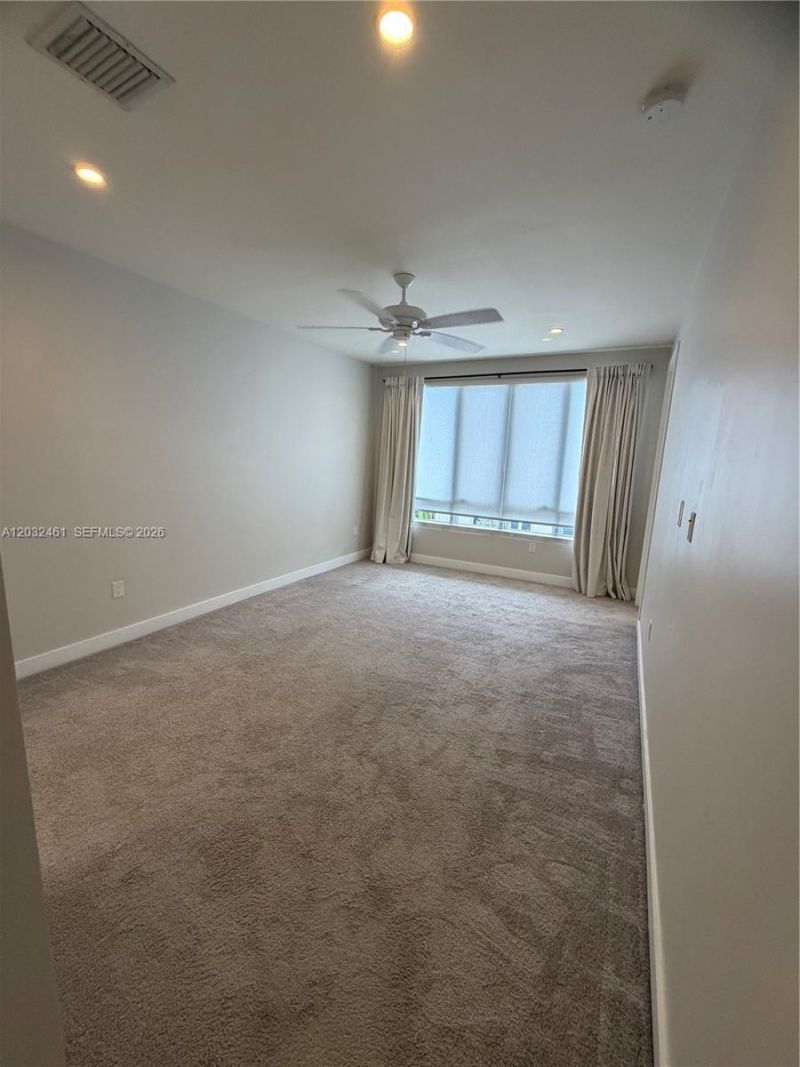 6440 NW 103rd Psge , Unit 6440, Doral, FL 33178 Photo