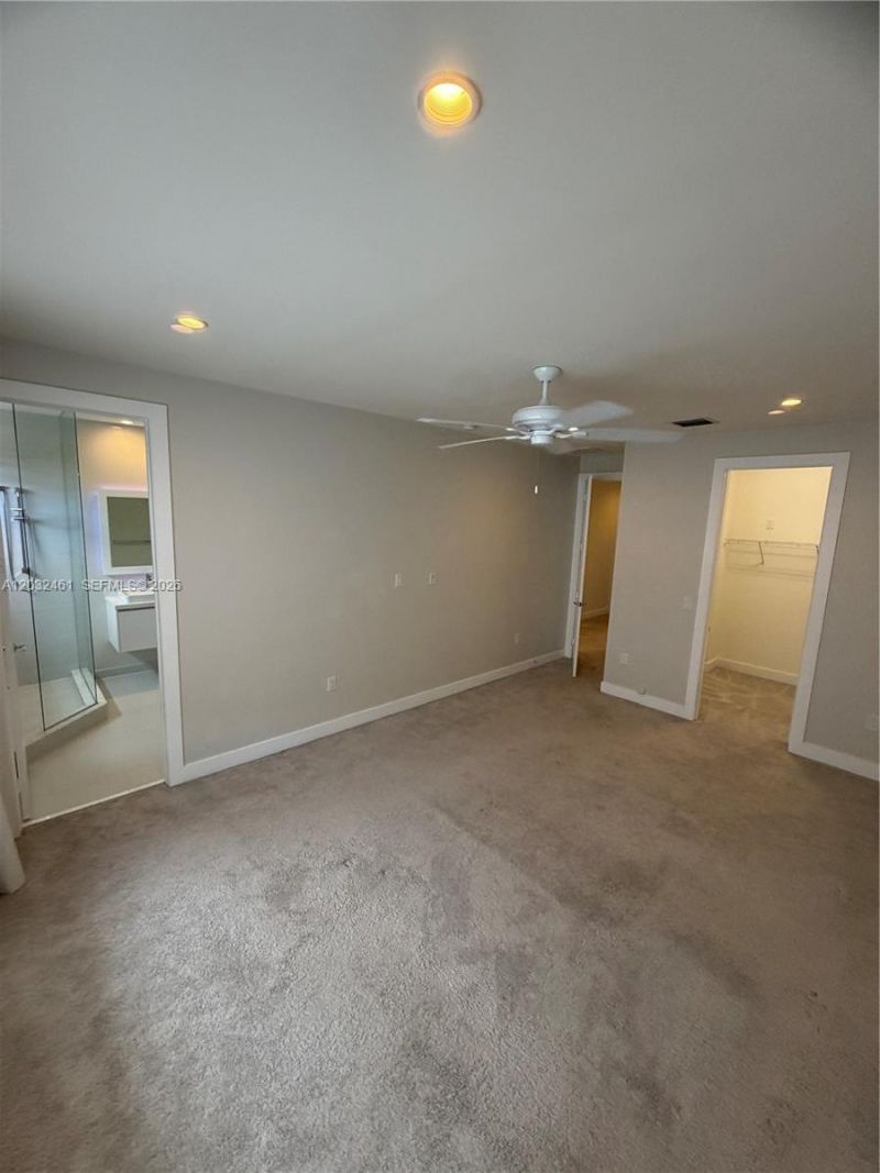 6440 NW 103rd Psge , Unit 6440, Doral, FL 33178 Photo