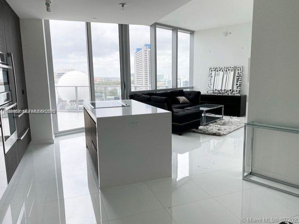 Unit 1402, Miami, FL 33128