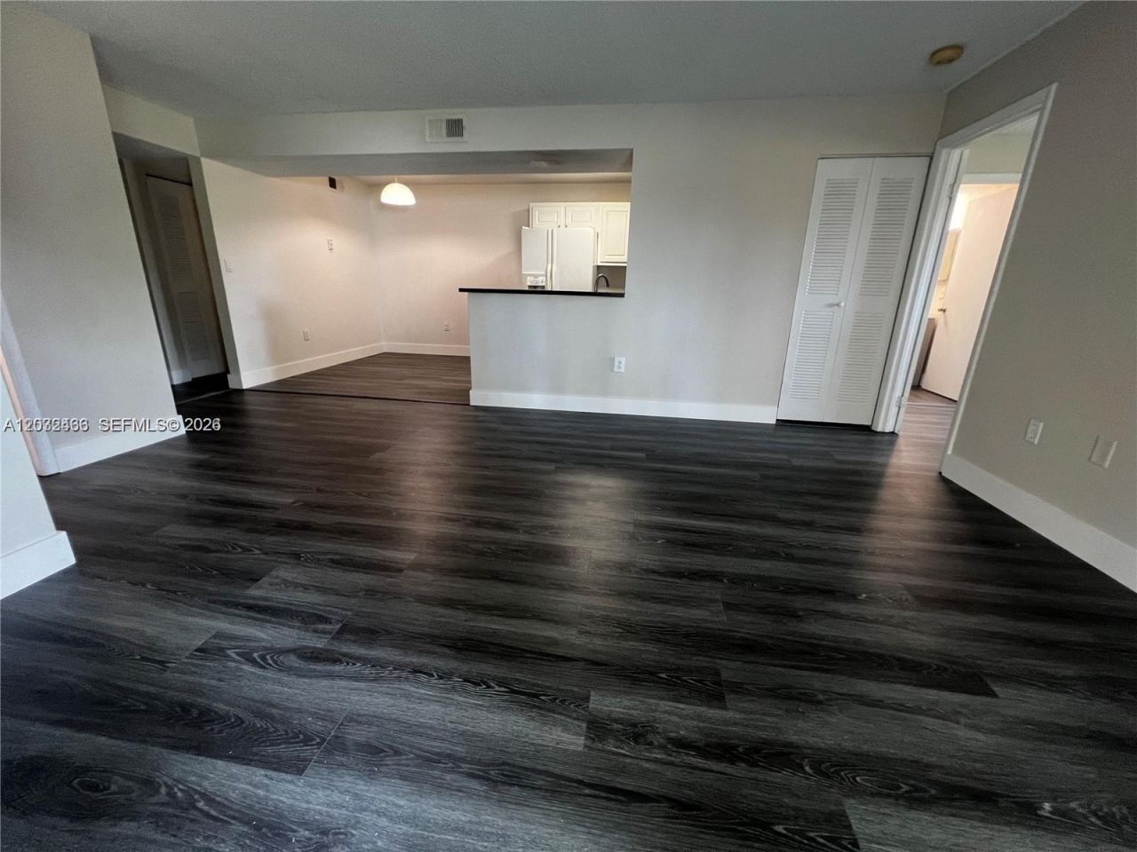 350 W Palm Cir W , Unit 203, Pembroke Pines, FL 33025 Photo