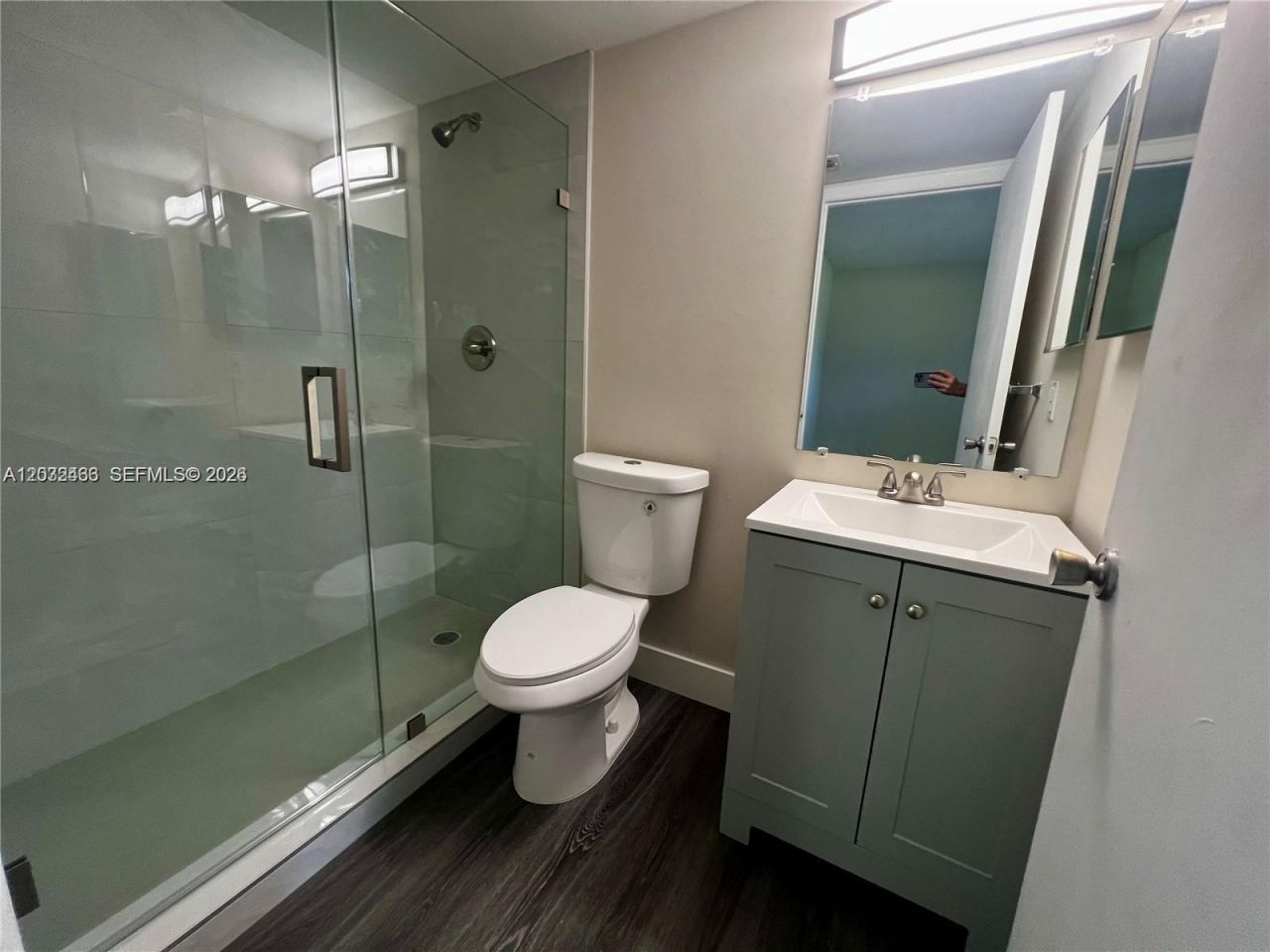 350 W Palm Cir W , Unit 203, Pembroke Pines, FL 33025 Photo