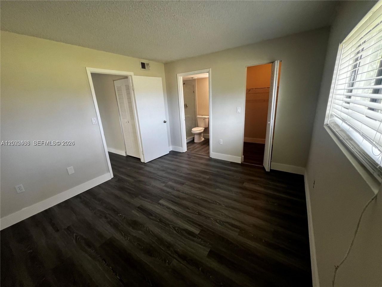350 W Palm Cir W , Unit 203, Pembroke Pines, FL 33025 Photo