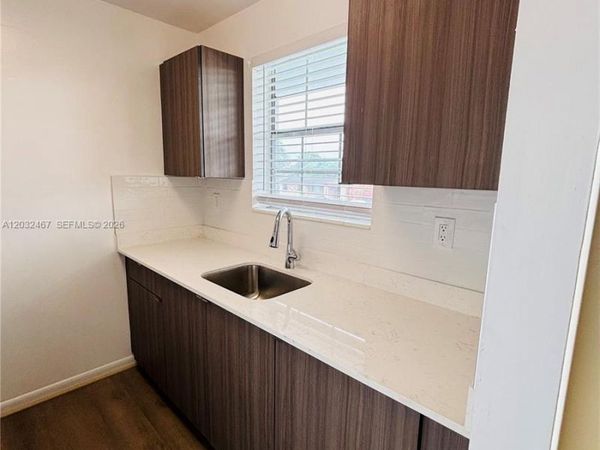 6661 SW 18th St , Unit 206, Pembroke Pines, FL 33023