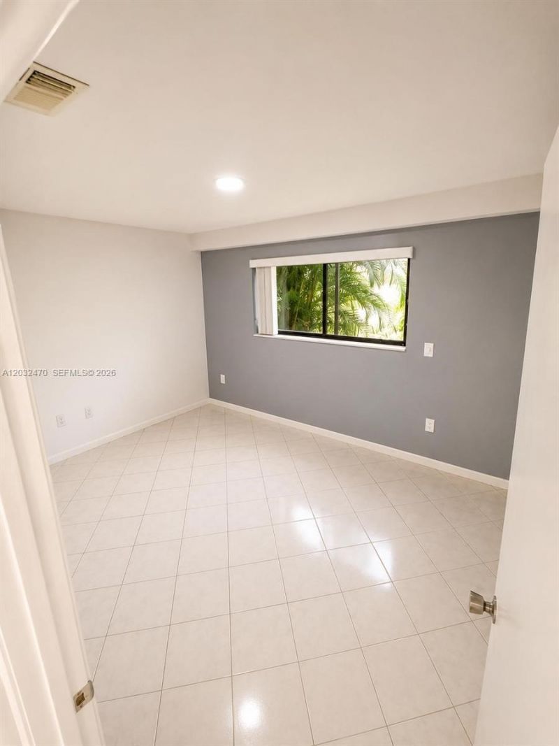 1445 Amanda St , Unit 1445, Hollywood, FL 33020 Photo