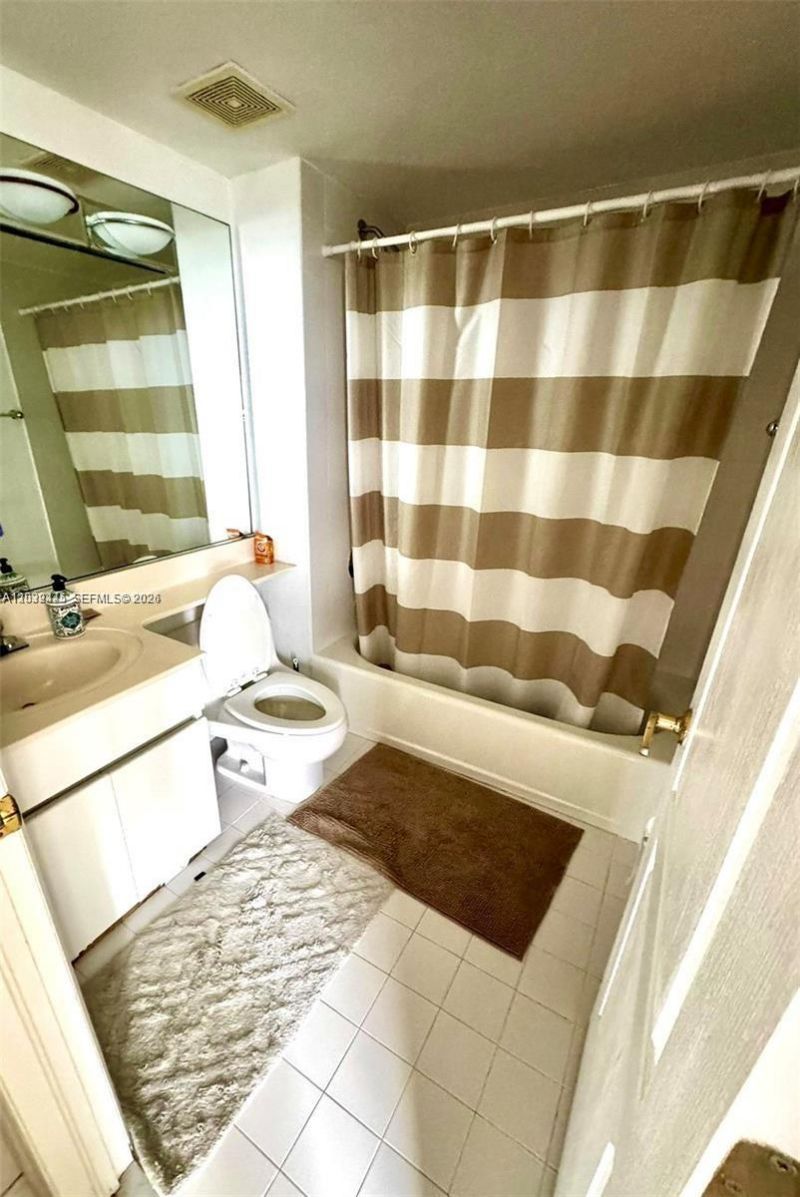 1900 Sunset Harbour Dr , Unit 815, Miami Beach, FL 33139 Photo