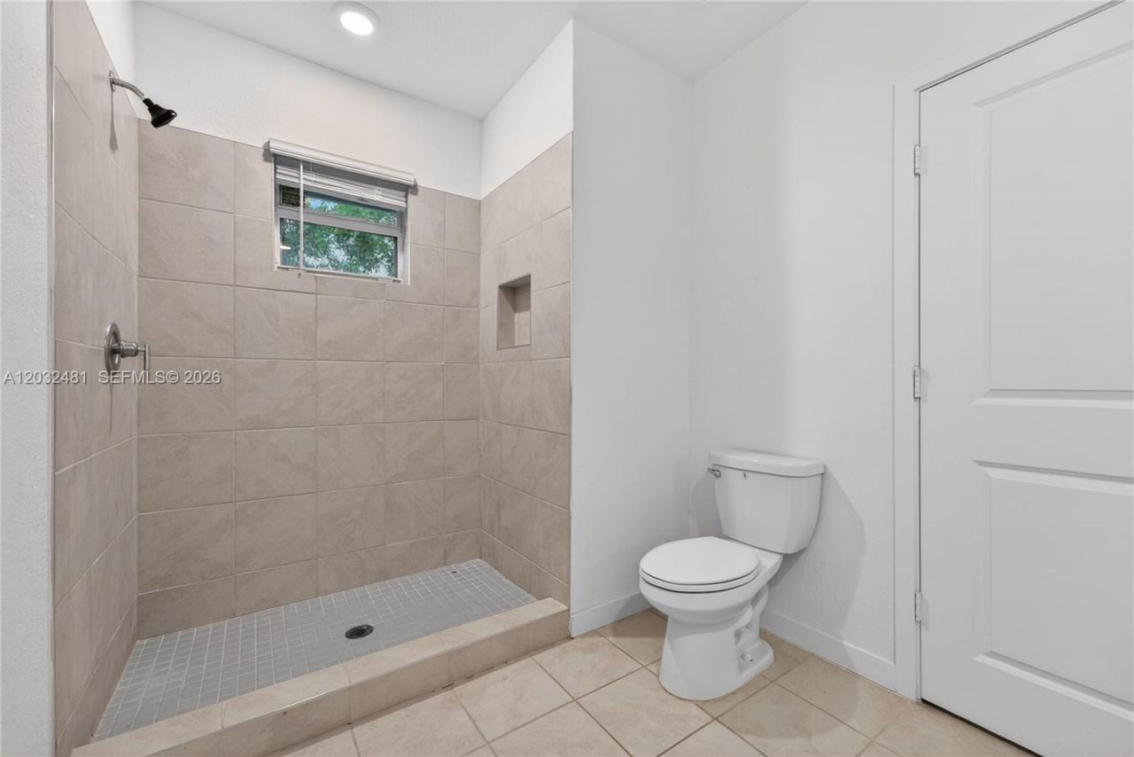 1780 SE 9th Ave, Homestead, FL 33034 Photo
