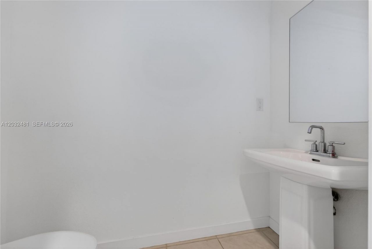 1780 SE 9th Ave, Homestead, FL 33034 Photo