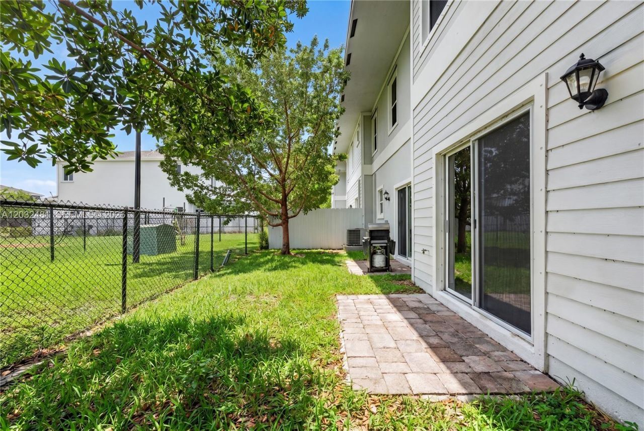 1780 SE 9th Ave, Homestead, FL 33034 Photo