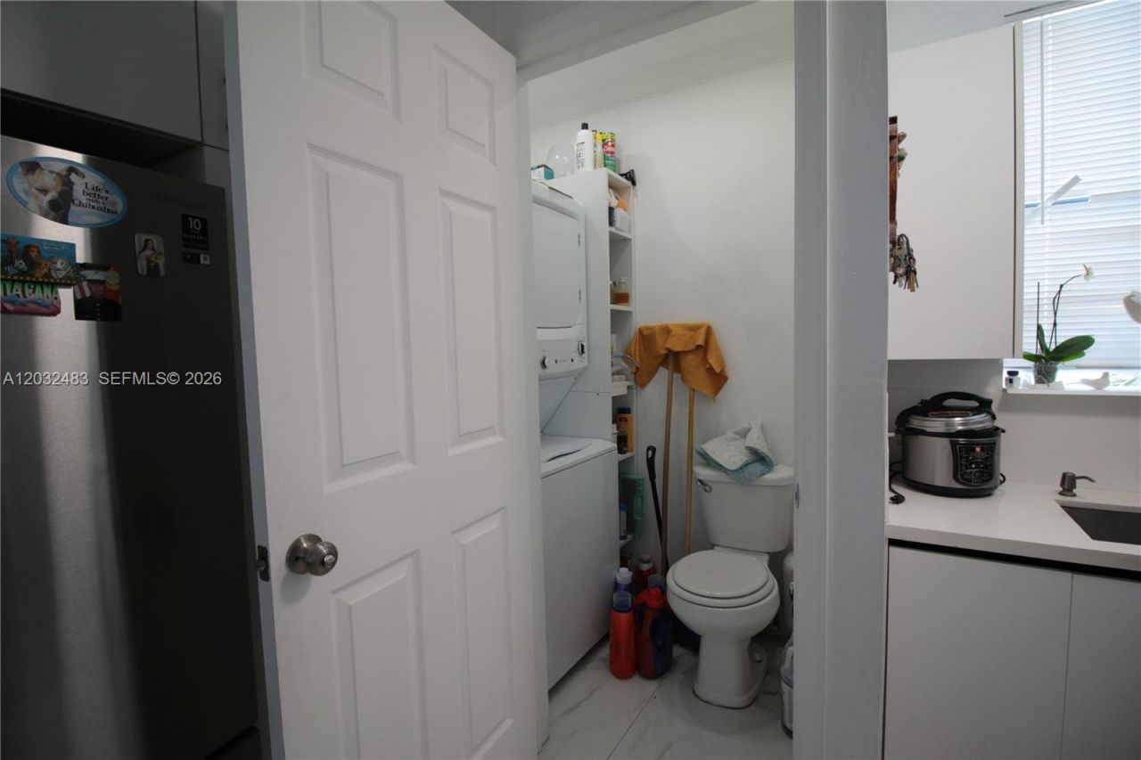 359 E 12th St , Hialeah, FL 33010 Photo